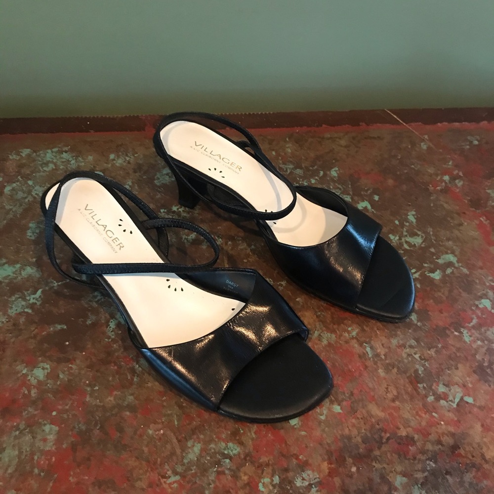 Villager Luz Claiborne Black Dress Open Sandel’s